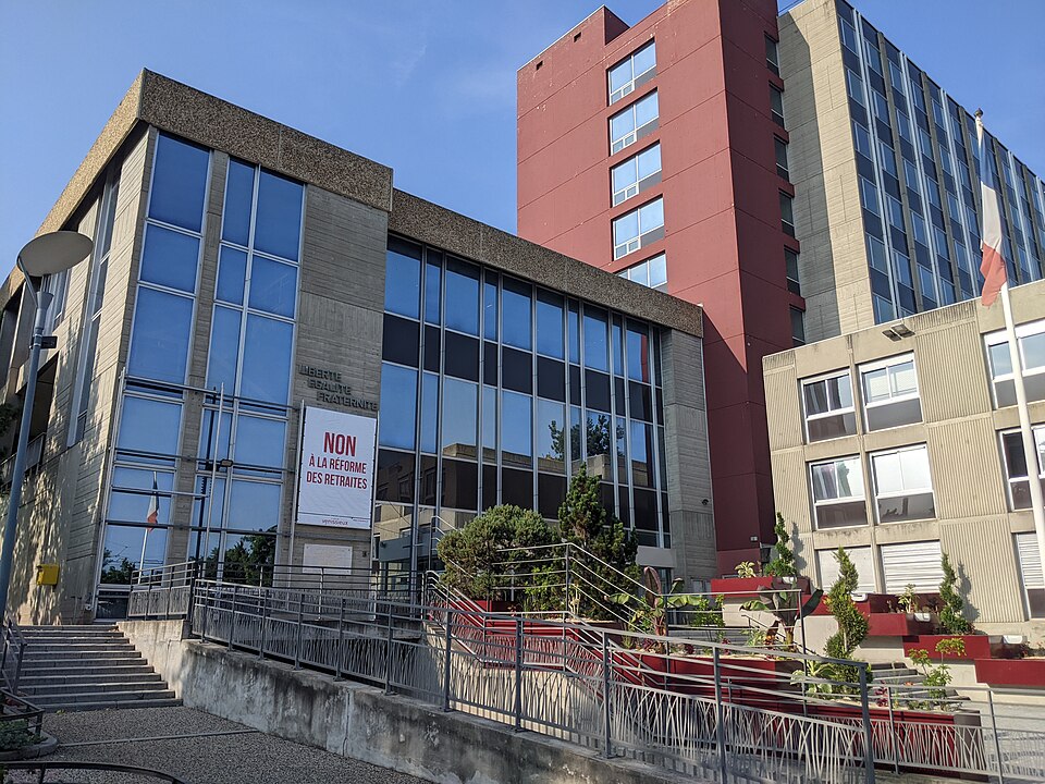 Vénissieux, Rhône, zone industrielle et commerciale